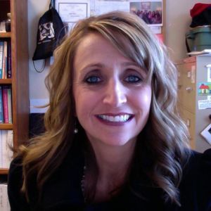 Meet your Posher, Holly